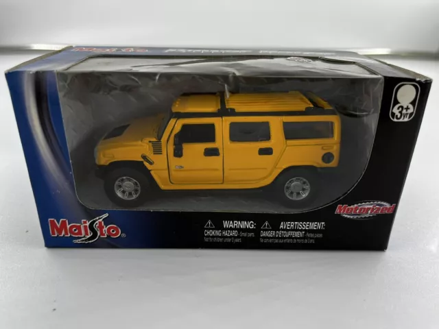 Maisto Power Racer  2005 Yellow Hummer H2 Scale Motorized Die Cast Metal New