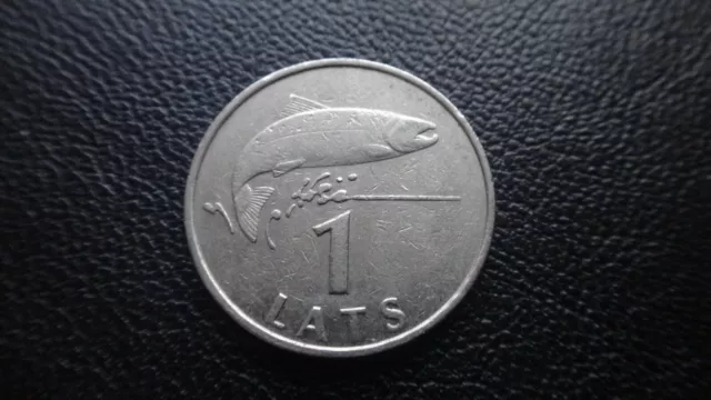 Latvia Salmon 1 lats coin 1992 VF-XF