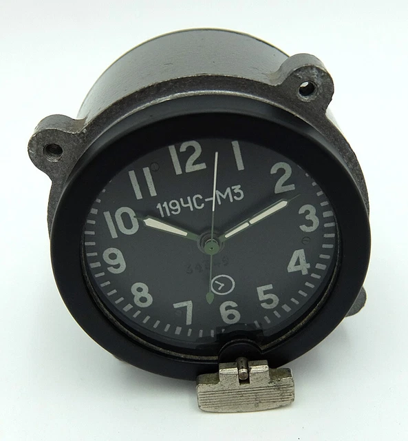 119 ChS-M3 USSR Russian Soviet Military Tank Clock #34349