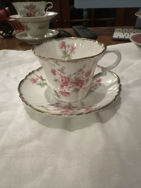 Royal Albert Bone China Teacup And Saucer Roses