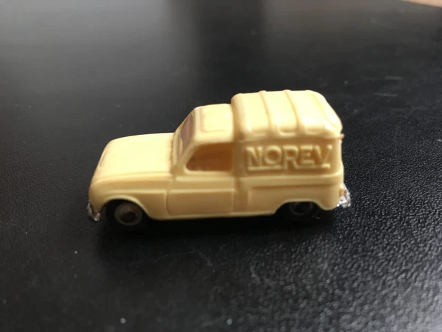 Miniature Renault 4 CV Norev à L'échelle 1/86 - Modèle Réduit En Plastique, Occasion