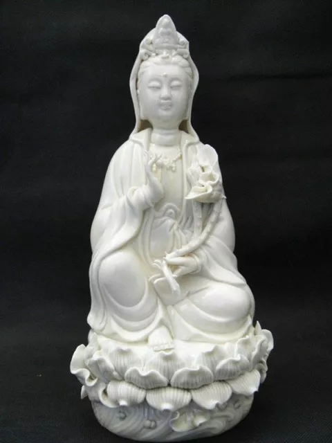 26.cm * / Chinese dehua white porcelain statue of goddess. Guanyin bodhisattva 3