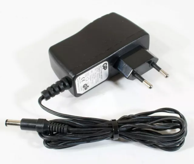 GP {GPPB14GSSA} AC Adapter 12V 1500mA Swiching Mode Power Supply Europlug I982