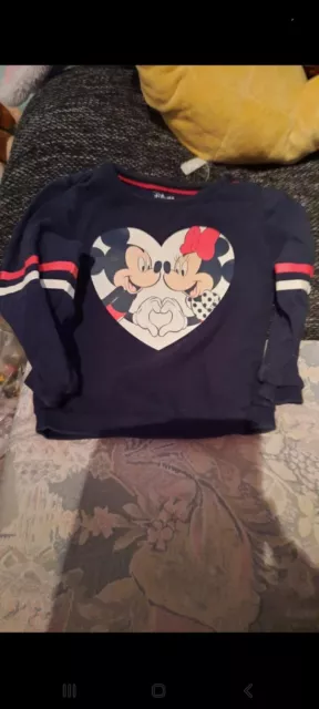 Disney Pullover und Hose Gr. 98