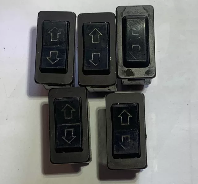 5 X Peugeot 504, 604 window switch’s Untested