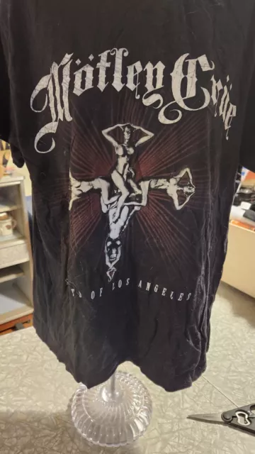 Women's Vintage MOTLEY CRUE 2009 / Saints of Los Angeles USA Tour T-SHIRT L Women's Vintage MOTLEY CRUE 2009 / Saints of Los Angeles USA Tour T-SHIRT L