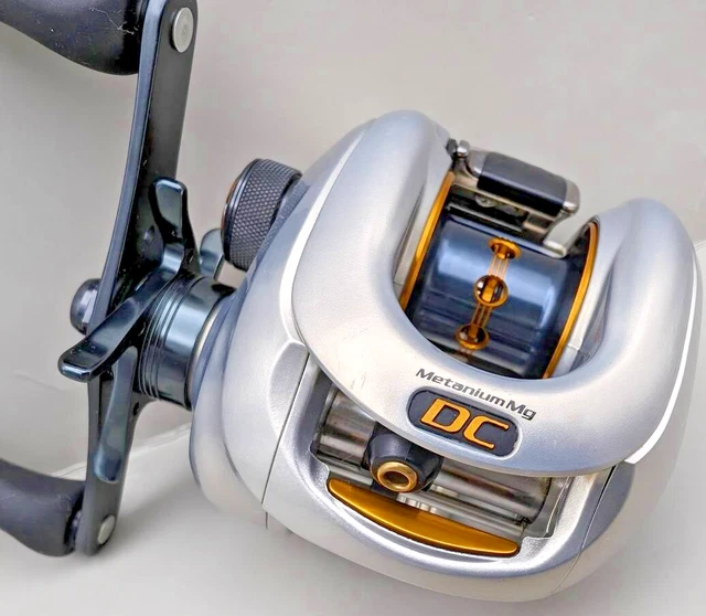 SHIMANO - 8613 SHIMANO NIUM MG DC7 リール シマノ SHIMANO - 8613 SHIMANO METANIUM MG DC7 リール シマノの通販