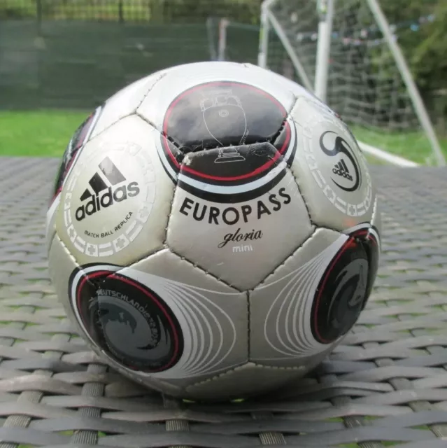 Adidas UEFA EURO 2008 Europass Gloria - Official Final Mini Ball Size 1 Football