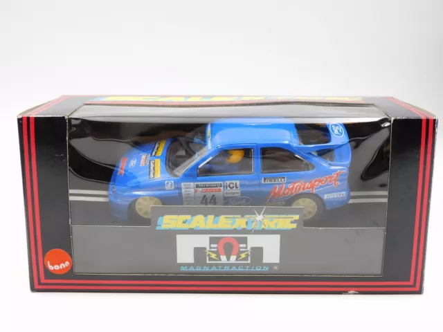 Scalextric Ford Escort Motorsport C2027 slot car 1:32 MIB Hornby Scx