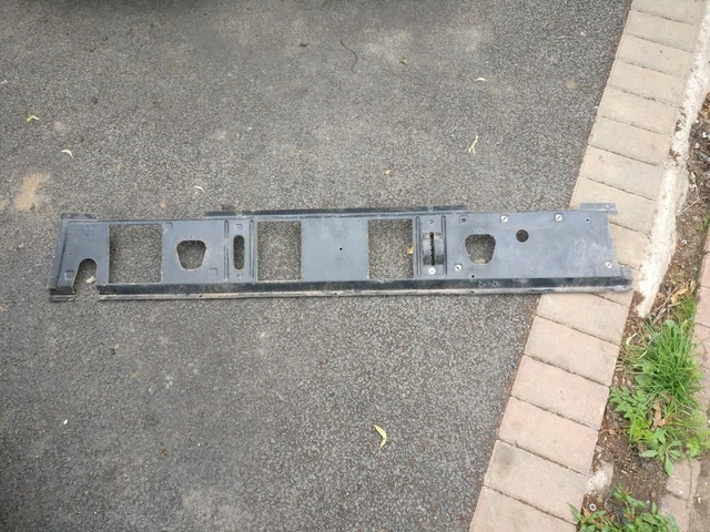 Land Rover Rear Plate LAND ROVER DEFENDER 90 110 130 Dash Back Plate Rhd £40.00 - PicClick UK