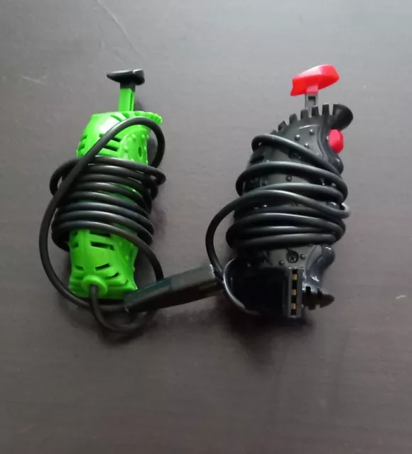 Lot de 2 manettes avec Booster pour circuit de voitures électrique CARRERA GO