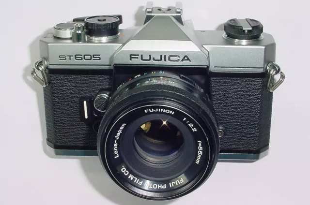 FUJICA ST605 35mm Film SLR Manual Camera with FUJINON 55mm F/2.2 Lens