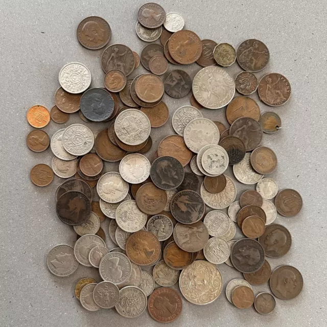 GREAT BRITAIN 2  Lbs. Lot of Coins