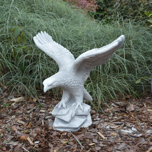 Solid Stone Figure Eagle Garden Ornament Room Decoration Cast Frost Resistant