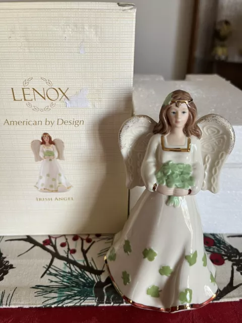 Lenox Irish Angel Figurine with Shamrock Bouquet 24K Gold Accents