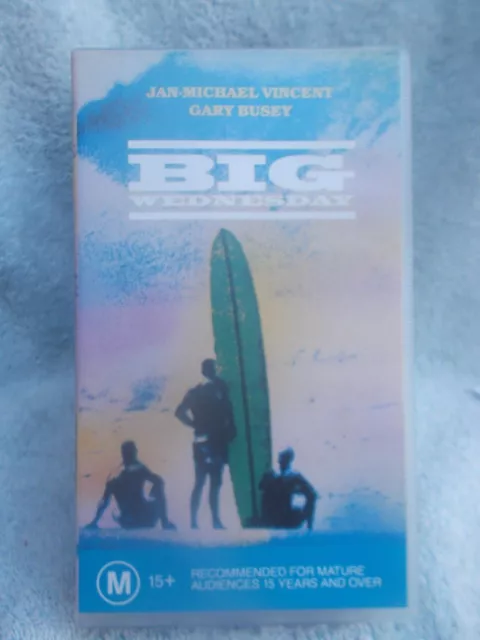 BIG WEDNESDAY-SURF FILM(WARNER BROS No 11182) VHS TAPE M (LIKE NEW)