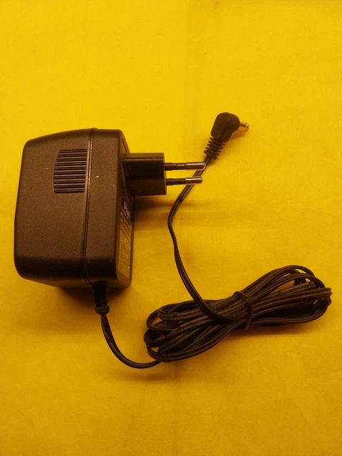 Alimentation Secteur Ktec KA23D045050033G D'occasion - Entrée 230V AC / Sortie 4.5V 500mA