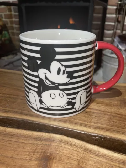 Disney Mickey Mouse Black Pin Striped Extra Large Porcelain Mug Cup Red Handle