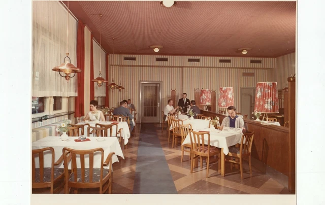 FOTO  EG Kelzen Restaurant umgebaute Gaststätte 1961  20x25 (AGF426)