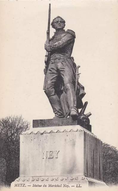 CPA 57 METZ Statue du Maréchal Ney