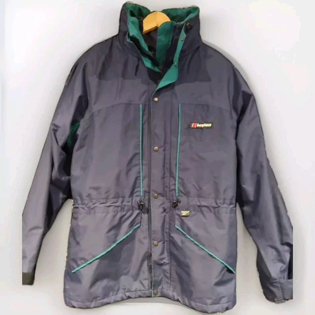 berghaus GORE-TEX ジャケットUK M Asia L Berghaus Men's Maitland GORE-TEX® IA Waterproof Jacket | GO