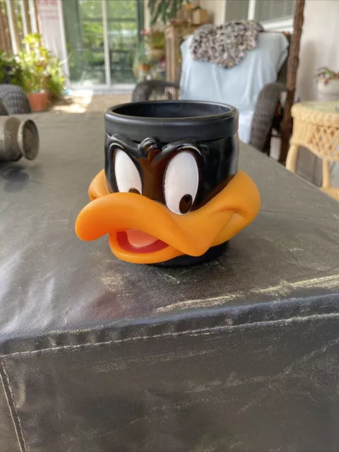 Daffy Duck Vintage 1992 Warner Bros Looney Tunes Collectible Plastic Cup / Mug