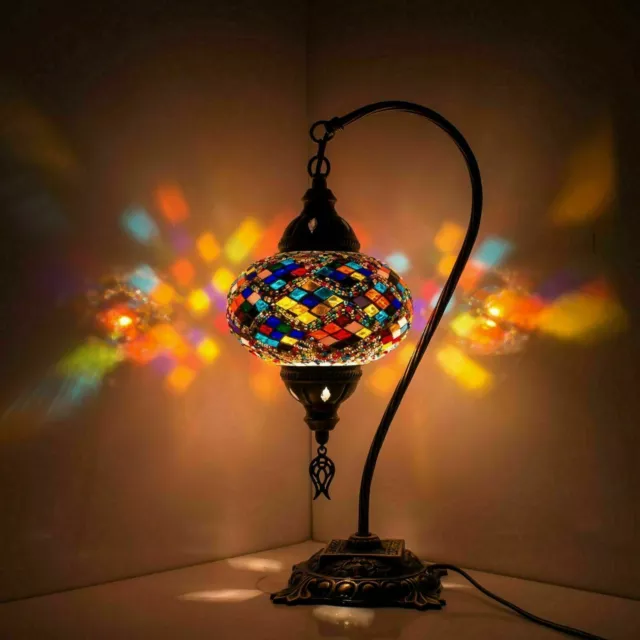 Lampada da tavolo a collo di cigno in mosaico di vetro Tiffany turco marocchino