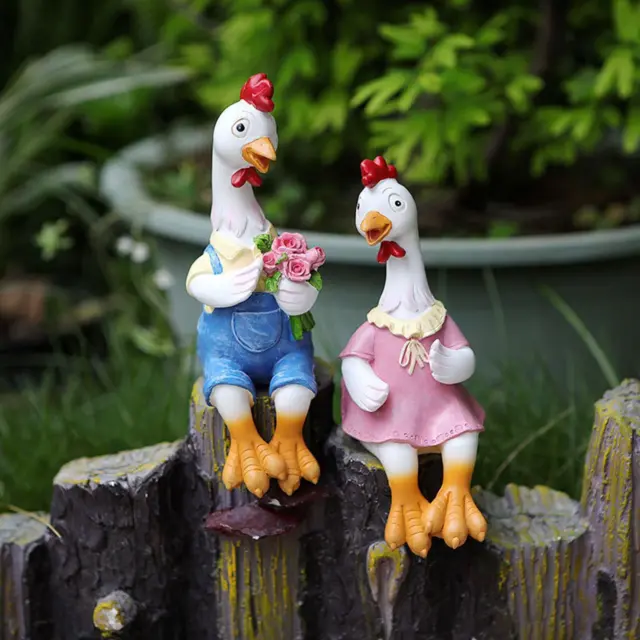Funny Rooster and Hen Statue Animal Model for Landscaping Decor Ornaments