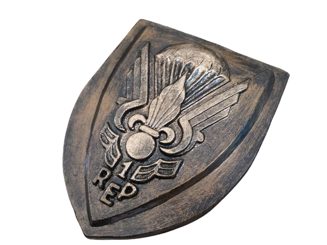 Blason 1er REP Légion étrangère Artisanal En Pierre Patiné 14x11cm