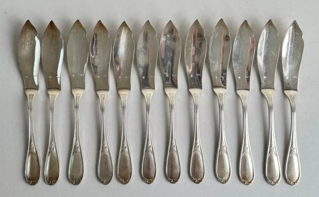 Ancien 12  couteaux à poisson  Ercuis modèle laurier métal argenté antique knife