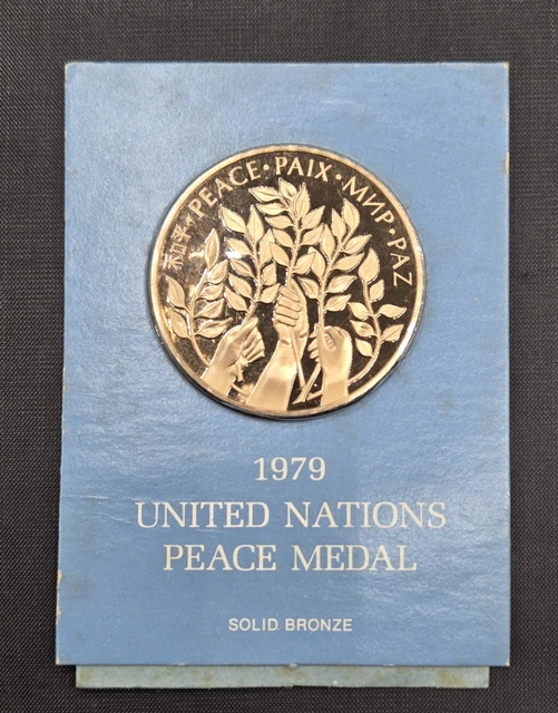 1979 UNITED NATIONS Peace Medal Coin Solid Bronze Sealed in