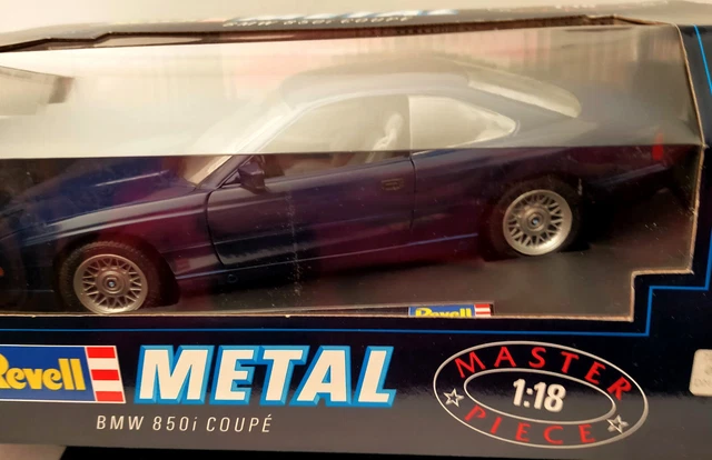 REVELL 1:18 SUPERBE BMW 850i Coupé neuf EUR 59,00 - FR