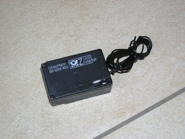GRAUPNER JR D8 SSM 40 Sender Fernsteuerung mit 4 Kanal Empfänger Set