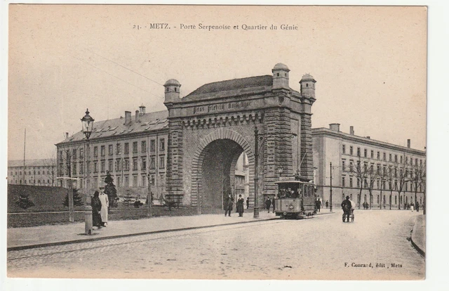 METZ - Moselle - CPA 57 - trams - tramway door Serpenoise Quartier du genie
