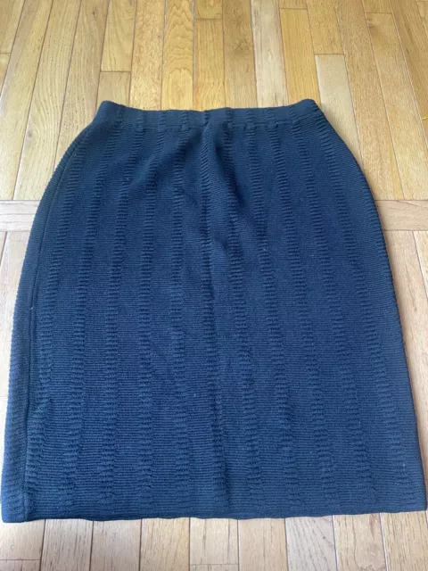 St John Collection Santana  knit skirt size 12