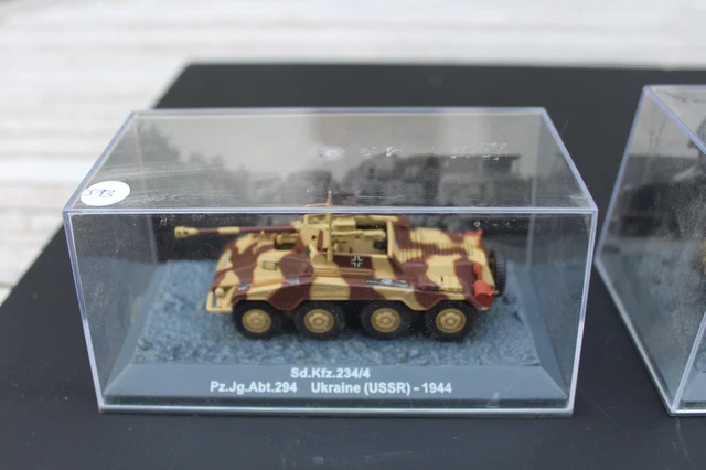 Camion Miniature Saviem SM10 1975 échelle 1/43 - IXO Altaya - Neuf En Boîte D'origine