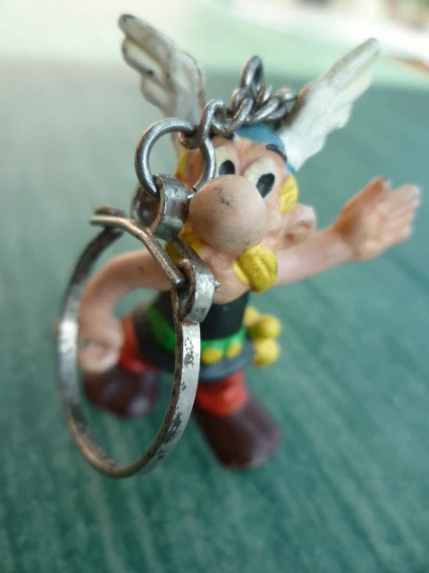 Collectible figurine Kinder Astérix (Panacea