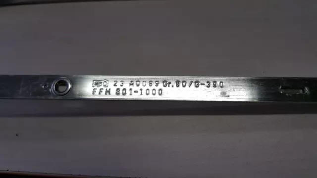 Siegenia Fensterbeschlag Trial Getriebe 23 A0089 Größe 80  G-390 silber