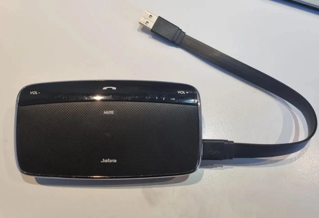 JABRA SP500 WIRELESS Bluetooth Speakerphone With Car Adaptor