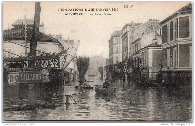 94 ALFORTVILLE - la rue veron pendant la crue de 1910