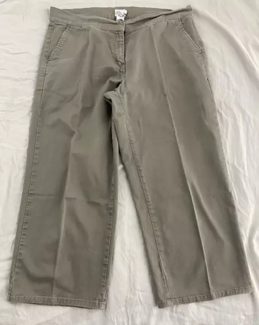 Calvin Klein Womens Pants Size 12 Green Capri Wide Leg