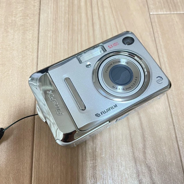 Fujifilm FinePix A500 5.1メガピクセル　動作未確認 Fujifilm FinePix A500 5.1メガピクセル 動作未確認