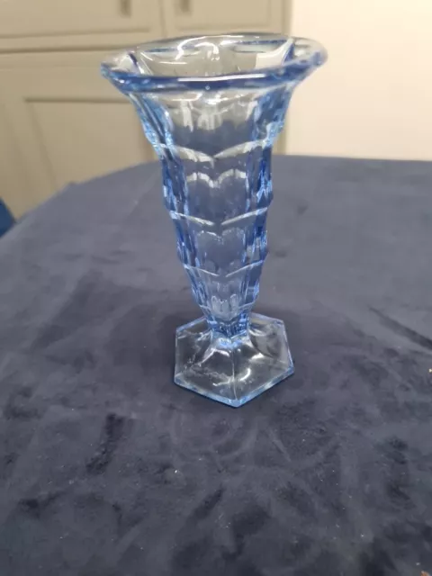 VINTAGE  PRESSED GLASS BLUE VASE ART DECO DESIGN  6 In Tall