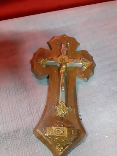 Ancienne  CROIX CRUCIFIX avec son BENITIER