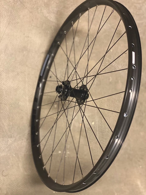 Alexrims EX 30 Laufrad Vorne 27.5 " Schwarz ERTRO 584-30 Nagelneu