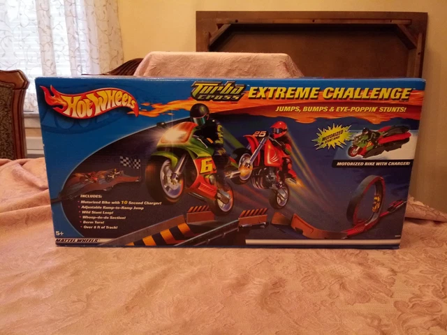 ミニカー hotwheels TURBO CROSS EXTREME CHALLENGE 28824_s_m.jpg