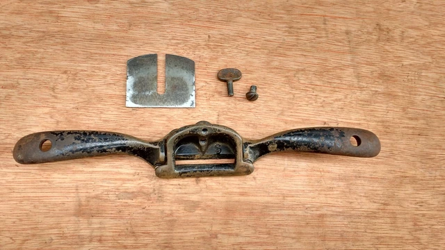 vintage Stanley flat sole spoke-shave old tool 4