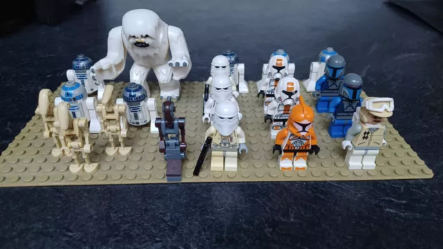 Lego Star Wars - 20 minifigs : Wampa, Clones, Mandalorians, Stormtroopers, ...
