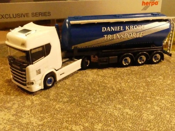 HERPA 313018 SCANIA Hauber Semi-Remorque  Wirth Agricole  Ho 1:87