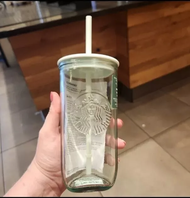 https://www.picclickimg.com/dd8AAOSwxkZk9lnC/Starbucks-2023-Triangle-Recycled-Glass-Mint-Grande-Cold.webp